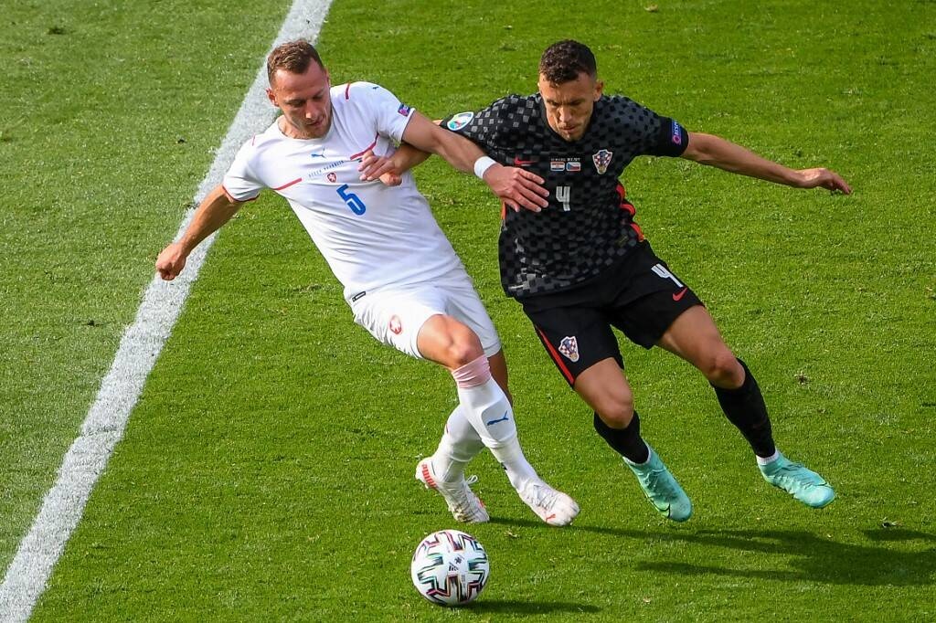 Euro 2020: Θετικός στον κορονοϊό ο Πέρισιτς - Πλήγμα για Κροατία (photos)