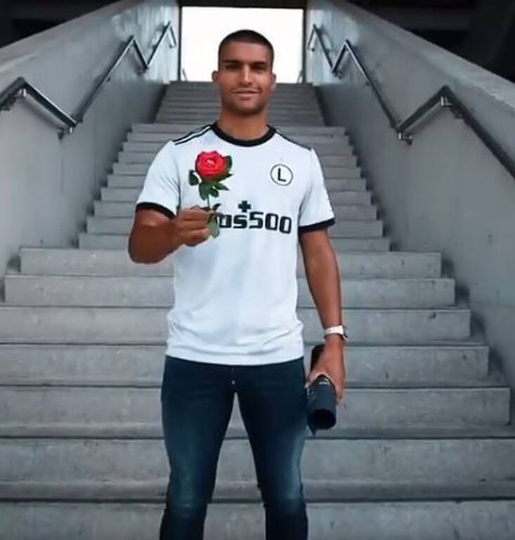 Άρης: Ανακοίνωσε Ρόουζ με τριαντάφυλλο Guns n’ Roses η Λέγκια Βαρσοβίας! (video+photos)