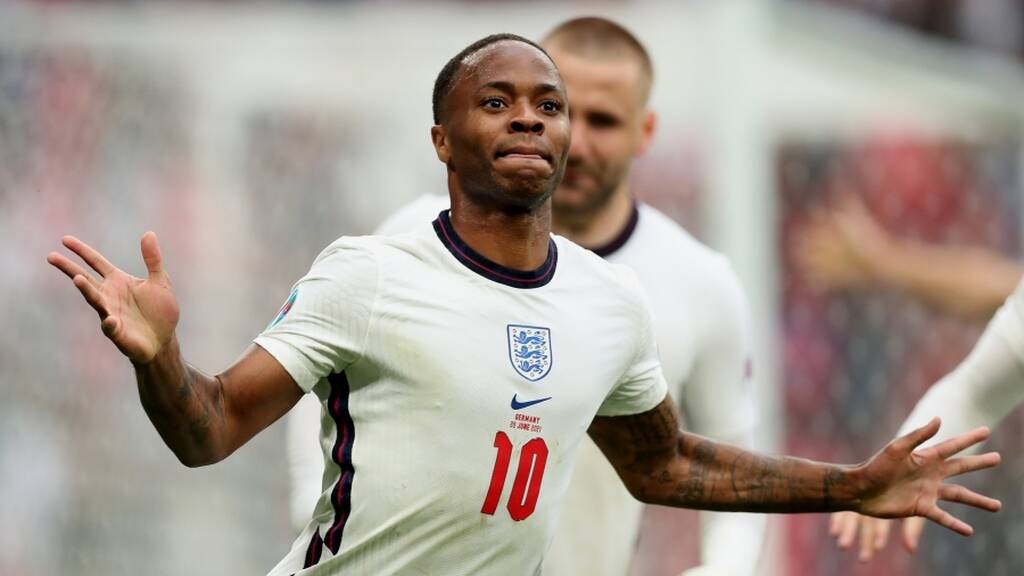 Μάντσεστερ Σίτι: «Δένει» Στέρλινγκ