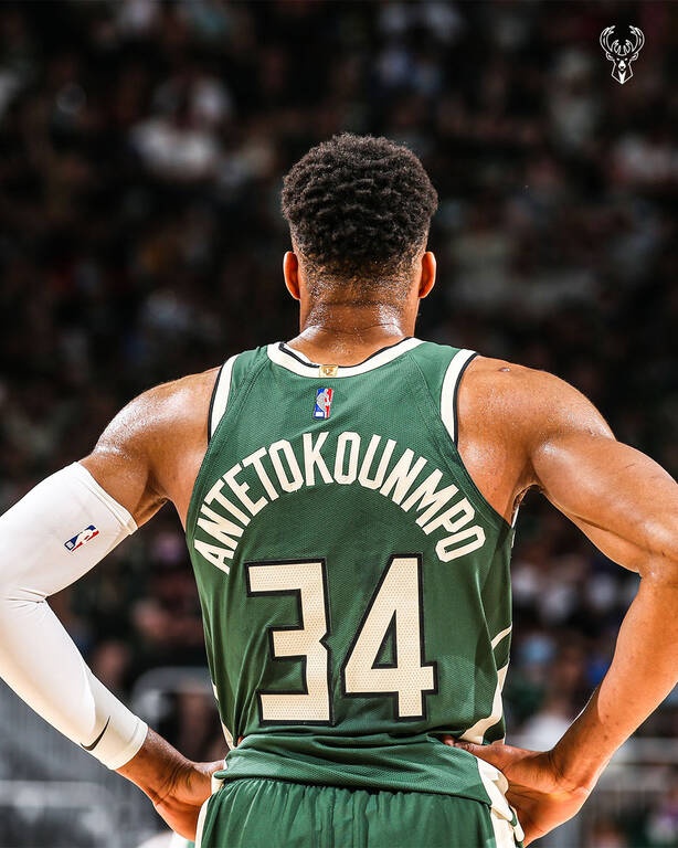 Γιάννης Αντετοκούνμπο: Αμφίβολος για το Game 6 των Μπακς με τους Χοκς
