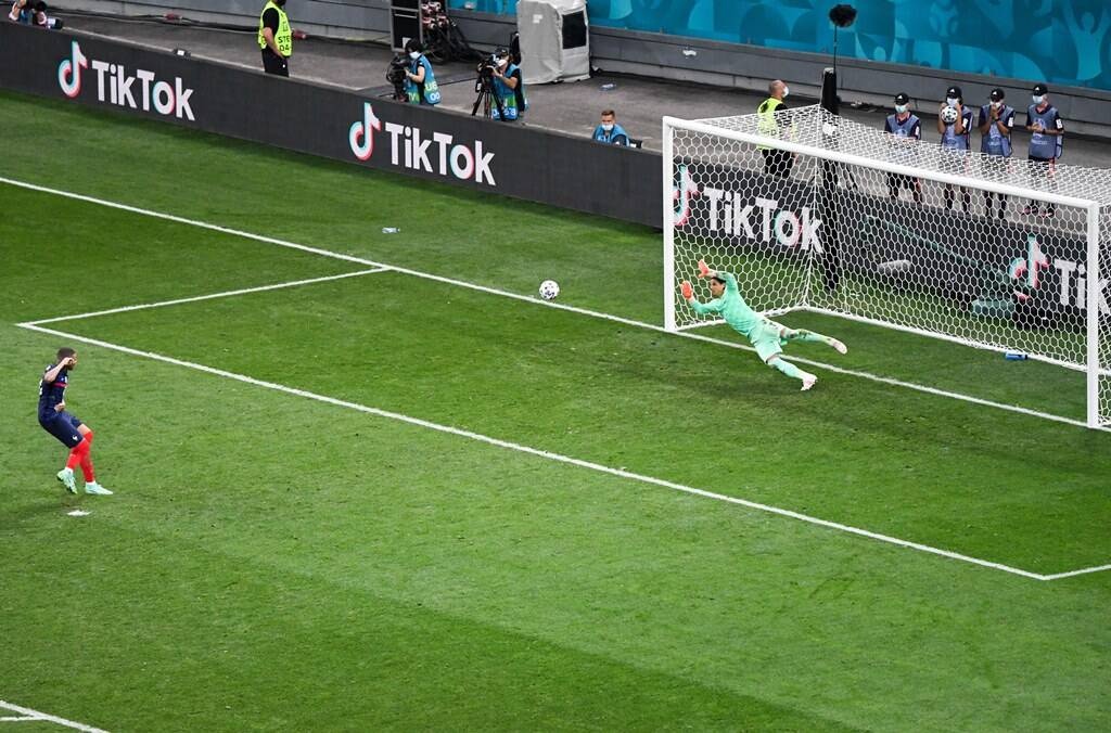 Παρί Σεν Ζερμέν: Η ανακοίνωση Εμπαπέ που βάζει μπουρλότο στο Παρίσι (photos+video)