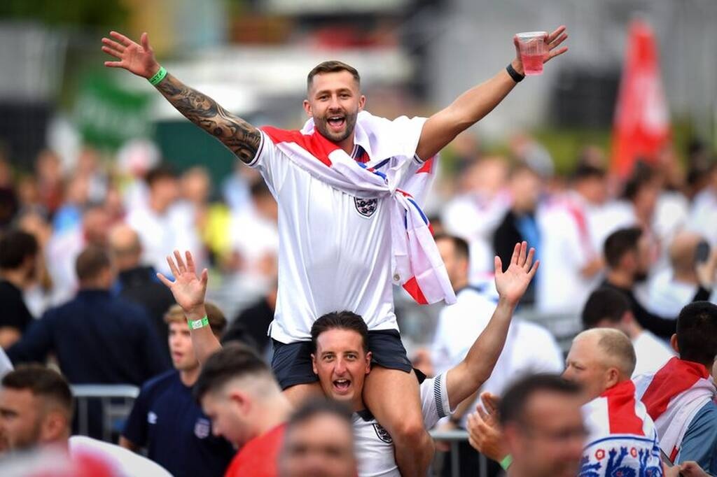 Euro 2020 – Ουκρανία-Αγγλία: Αμόκ στο νησί για το γκολ του Κέιν! (video+photos)