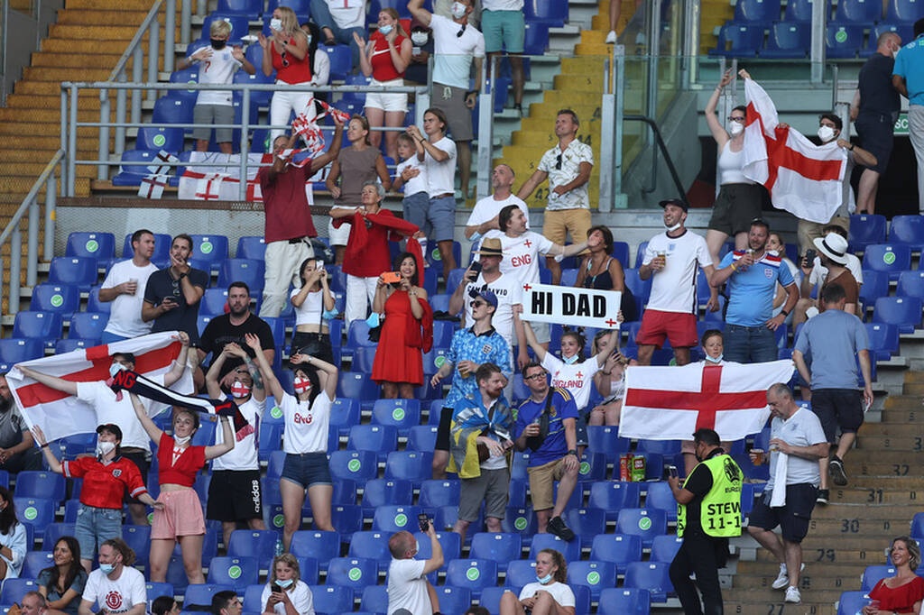 Euro 2020 – Ουκρανία-Αγγλία: Αμόκ στο νησί για το γκολ του Κέιν! (video+photos)