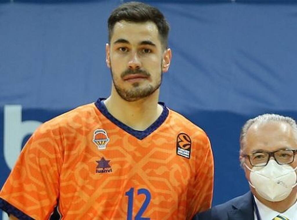 Μπαρτσελόνα: Φουλ για Κάλινιτς - Πως... επηρεάζει Παπαπέτρου