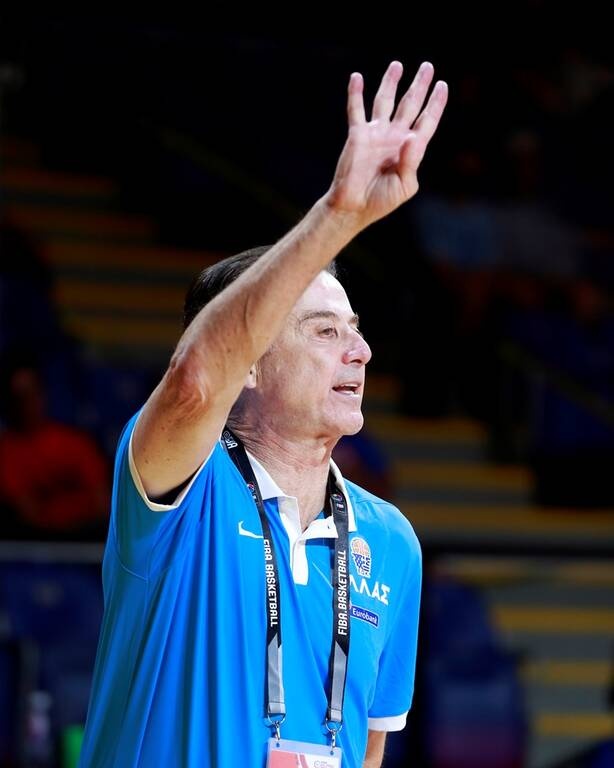 Ελλάδα: Συγκινητικό «αντίο» Πιτίνο σε παίκτες - «Υπέφερα, δεν ήξερα αν θα ήμουν στο Τόκιο»