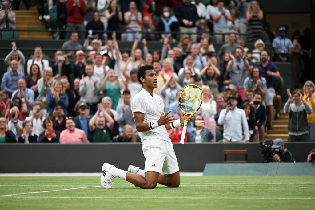 Wimbledon: Θρίλερ τεσσάρων ωρών και νέα έκπληξη! (video+photos)