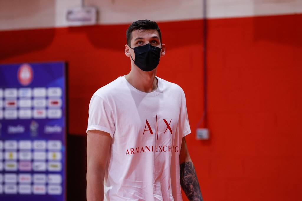 Αρμάνι Μιλάνο: Πρώτη για Μήτογλου και... Μέλι