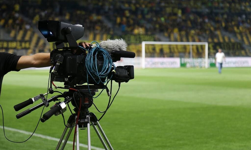 Επαφές ΑΕΚ και Παναθηναϊκού με Cosmote TV