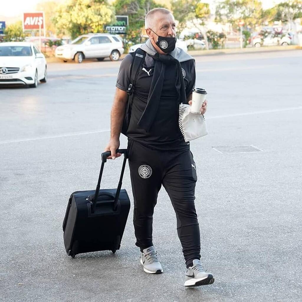 ΟΦΗ: Πέταξε για Ολλανδία (photos)