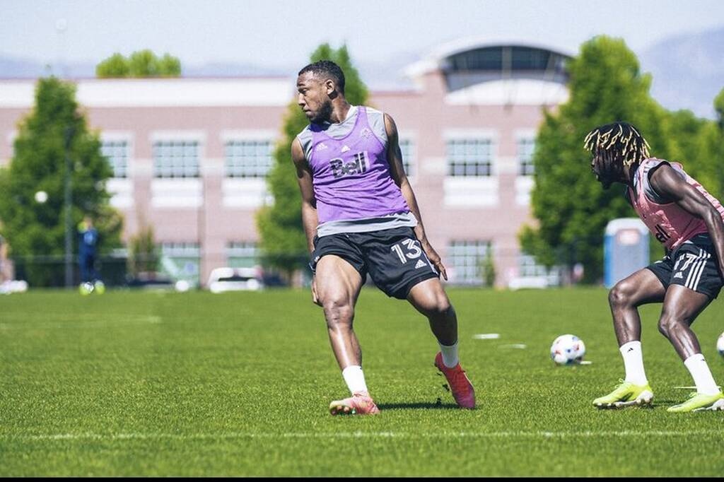 Παναιτωλικός: Φέρνει Καναδό στόπερ! (photos)