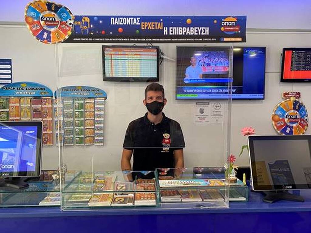 Ο Κωνσταντίνος Ανδριανόπουλος, ιδιοκτήτης του τυχερού καταστήματος ΟΠΑΠ