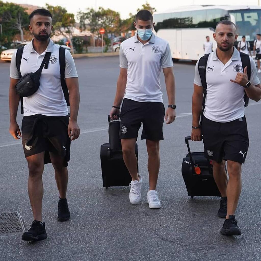 ΟΦΗ: Πέταξε για Ολλανδία (photos)