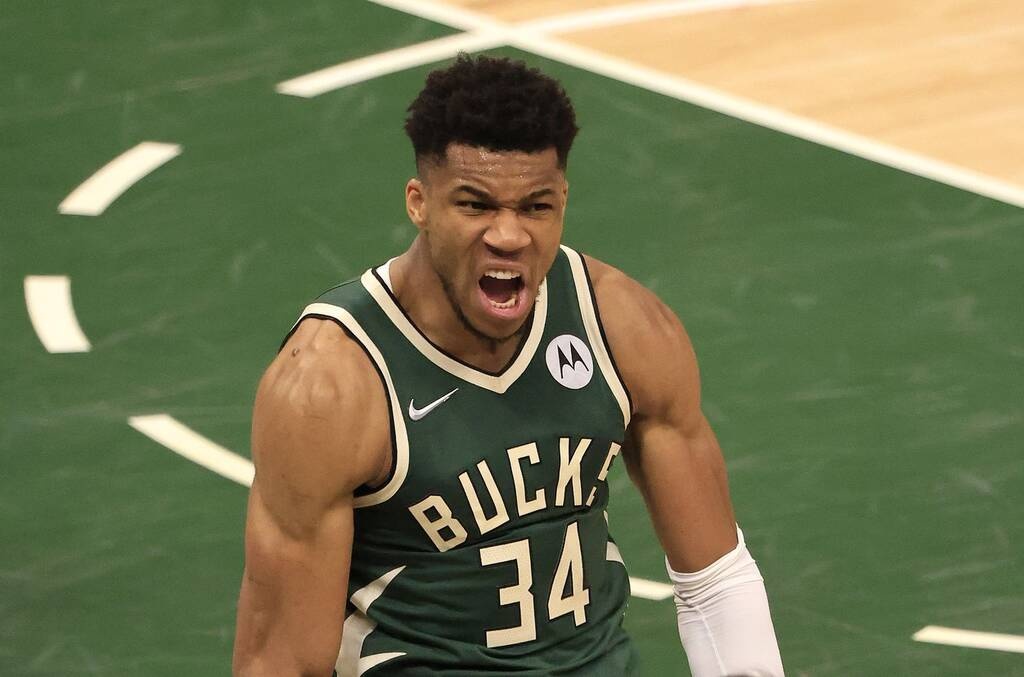NBA: Οι Μπακς είναι εδώ - Νέα μυθική εμφάνιση Αντετοκούνμπο (photos+video)