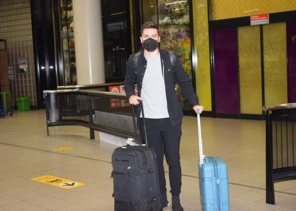 ΟΦΗ: Έφτασε στην Ολλανδία ο Τοράλ! (photos)