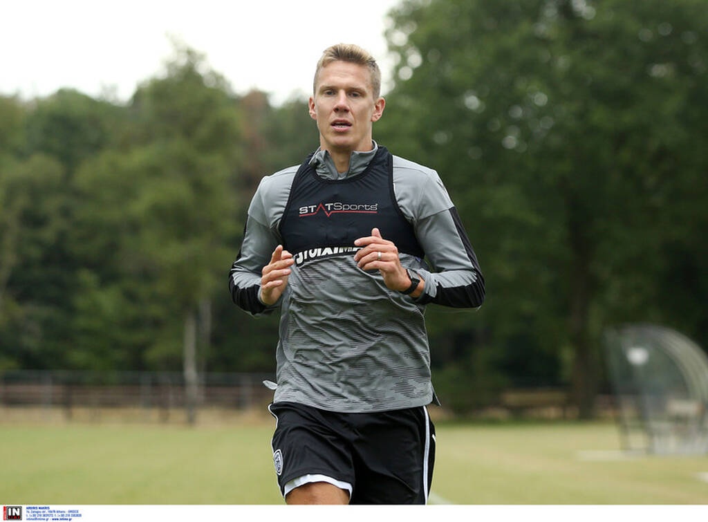 ΠΑΟΚ: Κρέμασε τα παπούτσια του πρώην άσος του «Δικεφάλου» (photos)