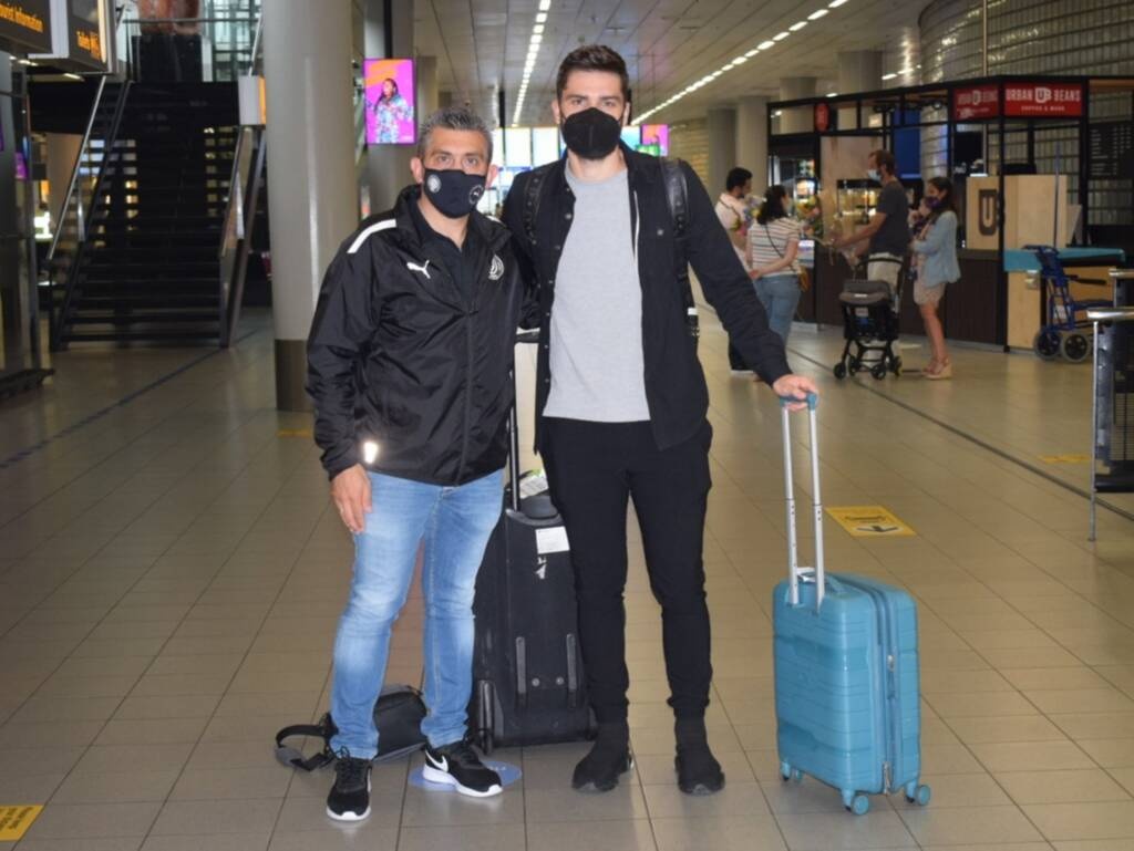 ΟΦΗ: Έφτασε στην Ολλανδία ο Τοράλ! (photos)
