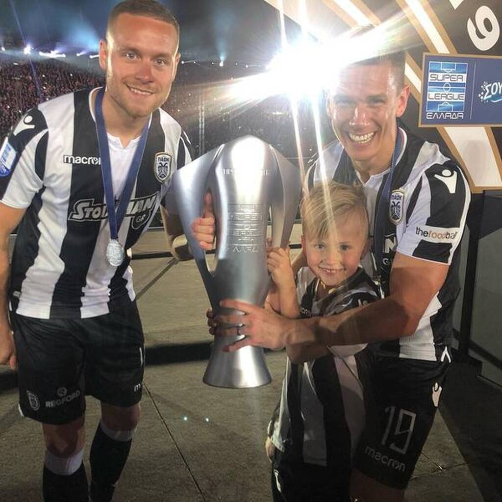 ΠΑΟΚ: Κρέμασε τα παπούτσια του πρώην άσος του «Δικεφάλου» (photos)