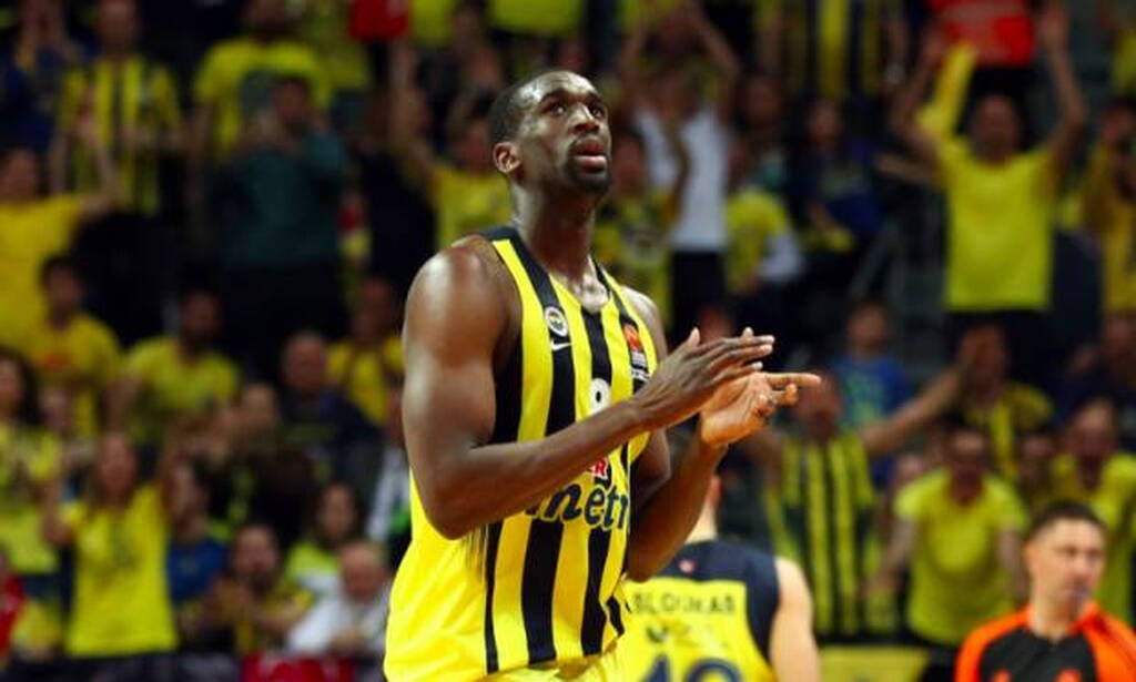 Βίρτους Μπολόνια: Μια ανάσα από Γιούντο