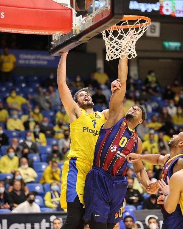 Όμρι Κάσπι: «Κρεμάει παπούτσια μετά από 16 χρόνια καριέρας»