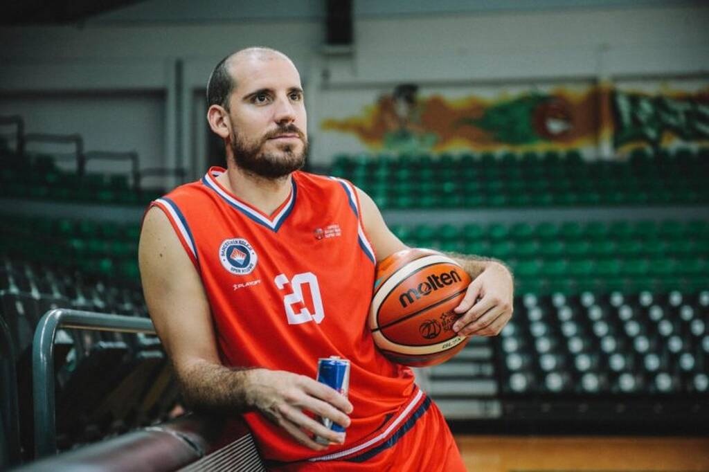 ΑΕΚ: Τα τυπικά για Κολόμ (photos)