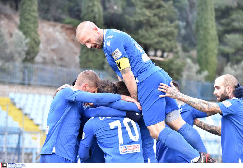 Λαμία: Κυκλοφορούν τα διαρκείας! (photos)