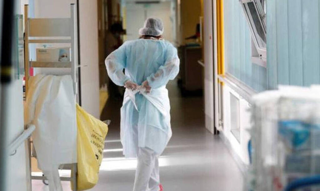 Κρούσματα σήμερα: 1.834 νέα ανακοίνωσε ο ΕΟΔΥ - 8 νεκροί σε 24 ώρες, στους 123 οι διασωληνωμένοι