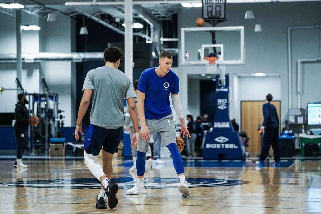 Ντάλας Μάβερικς: Ο Τζέισον Κιντ και η παραμονή Πορζίνγκις