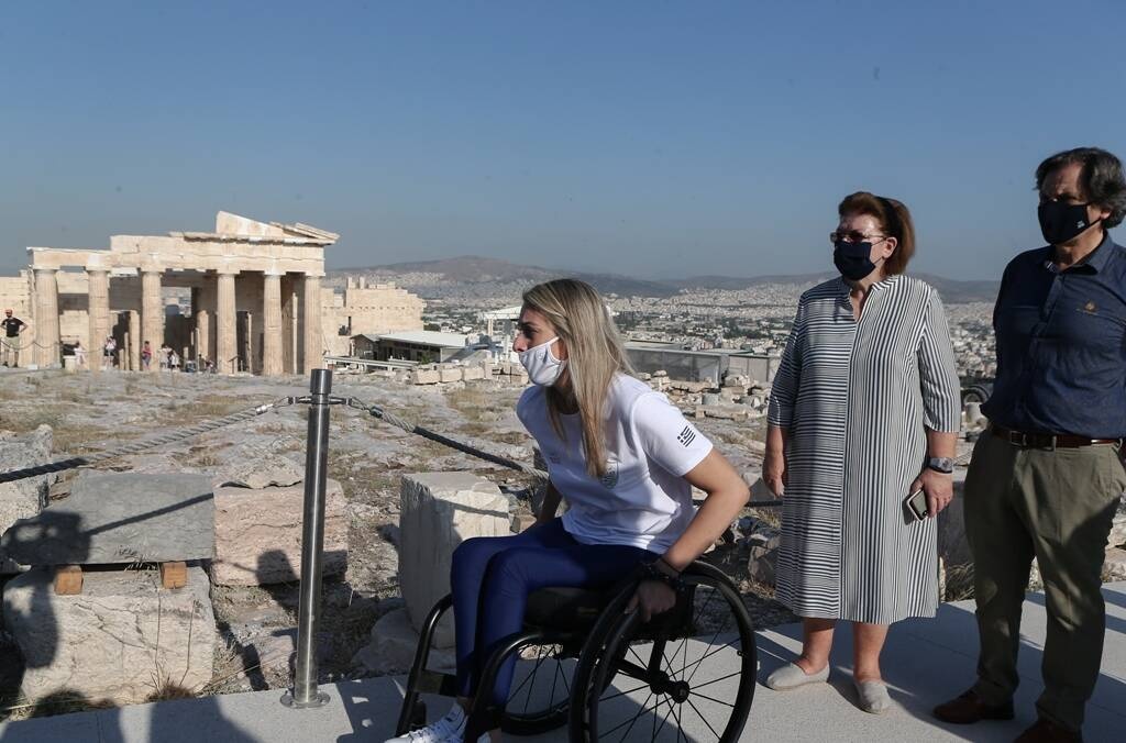 Παραολυμπιακοί Αγώνες: Στην Ακρόπολη η ελληνική αποστολή πριν το Τόκιο (photos)