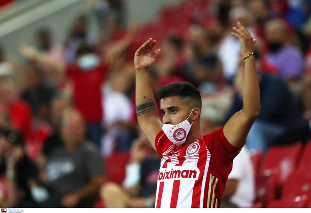 Ολυμπιακός-Νέφσι Μπακού: Ζωντάνεψε το γήπεδο – Οι οπαδοί στις εξέδρες! (photos)