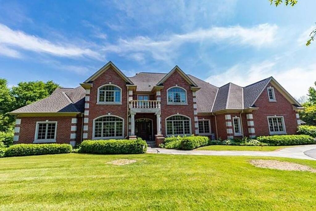 Αντετοκούνμπο: Το ησυχαστήριο του Γιάννη! (photos)