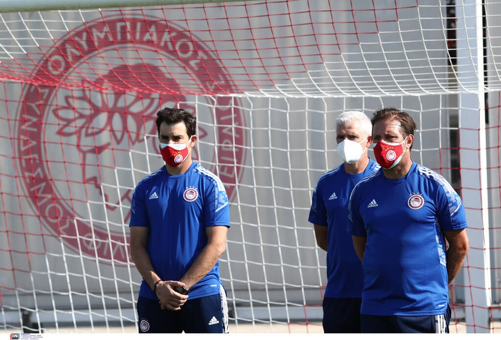 Ολυμπιακός: Αγιασμός στο Ρέντη παρουσία Μαρινάκη – «Ξεπερνάμε σαν οικογένεια τα προβλήματα»