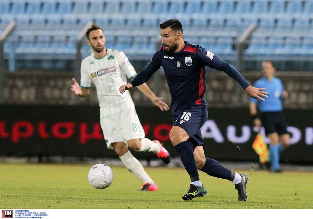 Λαμία: Τραυματίστηκε σε τροχαίο άσος της ομάδας μετά τον γάμο του! (photos)