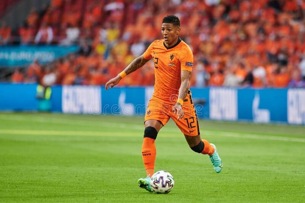 Γαλατασαράι: «Βόμβα» με Ολλανδό διεθνή (photos)