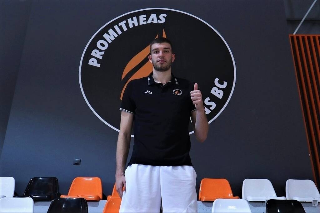 Επιβεβαίωση OnSports: Και επίσημα στον Προμηθέα ο Ρογκαβόπουλος (photos)