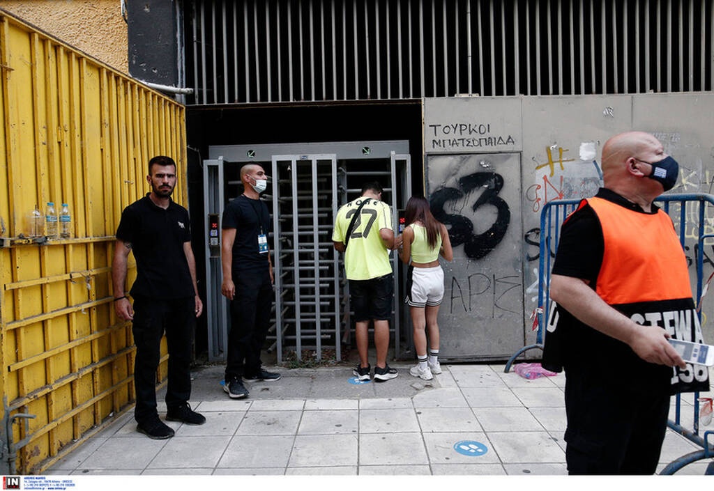 Άρης-Αστάνα: Απέκτησε παλμό στις εξέδρες το «Κλ. Βικελίδης» έπειτα από 17 μήνες! (photos)