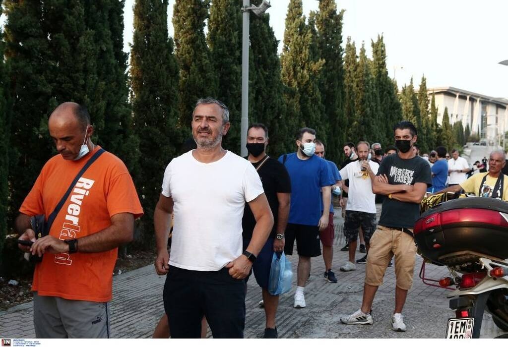 ΑΕΚ-Βελέζ: «Ζωντάνεψε» ξανά το ΟΑΚΑ - Το μήνυμα της «Ένωσης» (video+photos)