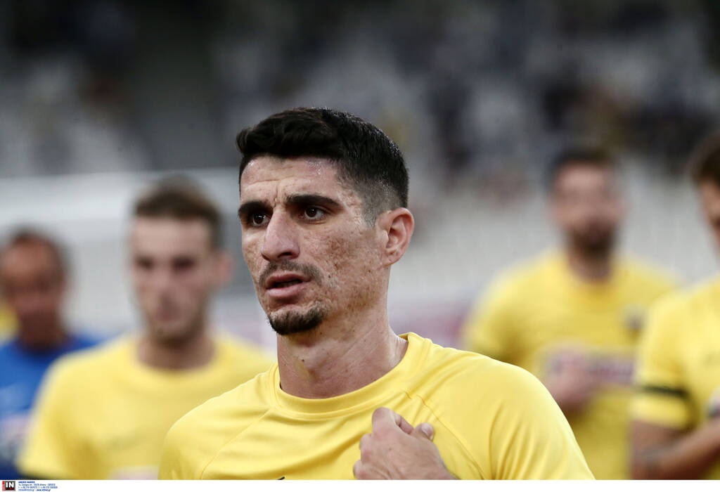 ΑΕΚ: «Συναγερμός» με Μάνταλο - Τα νεότερα για Αλμπάνη