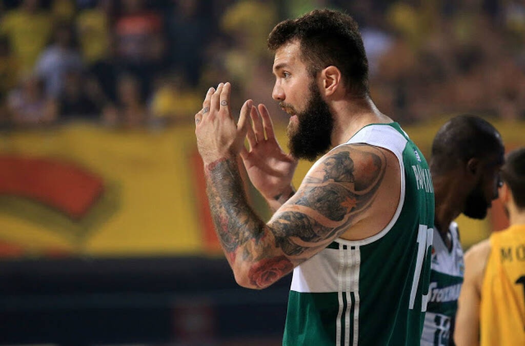 Σε ομάδα-έκπληξη ο Ραντούλιτσα (photos)