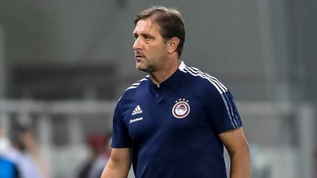 Ολυμπιακός: Φουλάρει για αριστερό μπακ (photos)