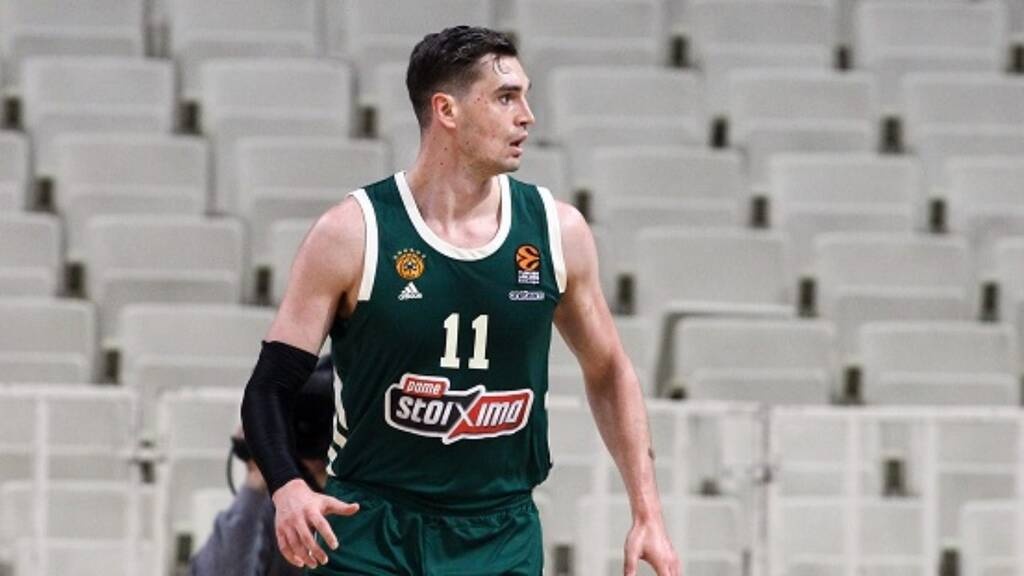 Ούνιξ Καζάν: Ανακοίνωσε Χεζόνια (photos)