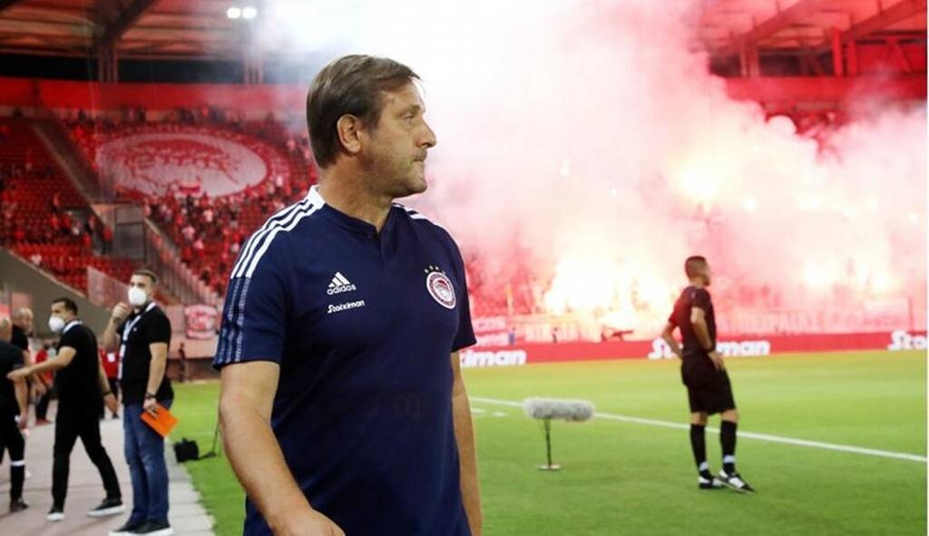 Ολυμπιακός: Φουλάρει για αριστερό μπακ (photos)