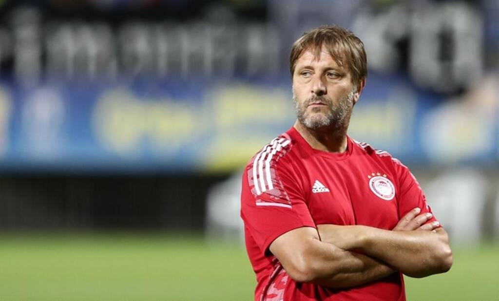 Ολυμπιακός: Φουλάρει για αριστερό μπακ (photos)