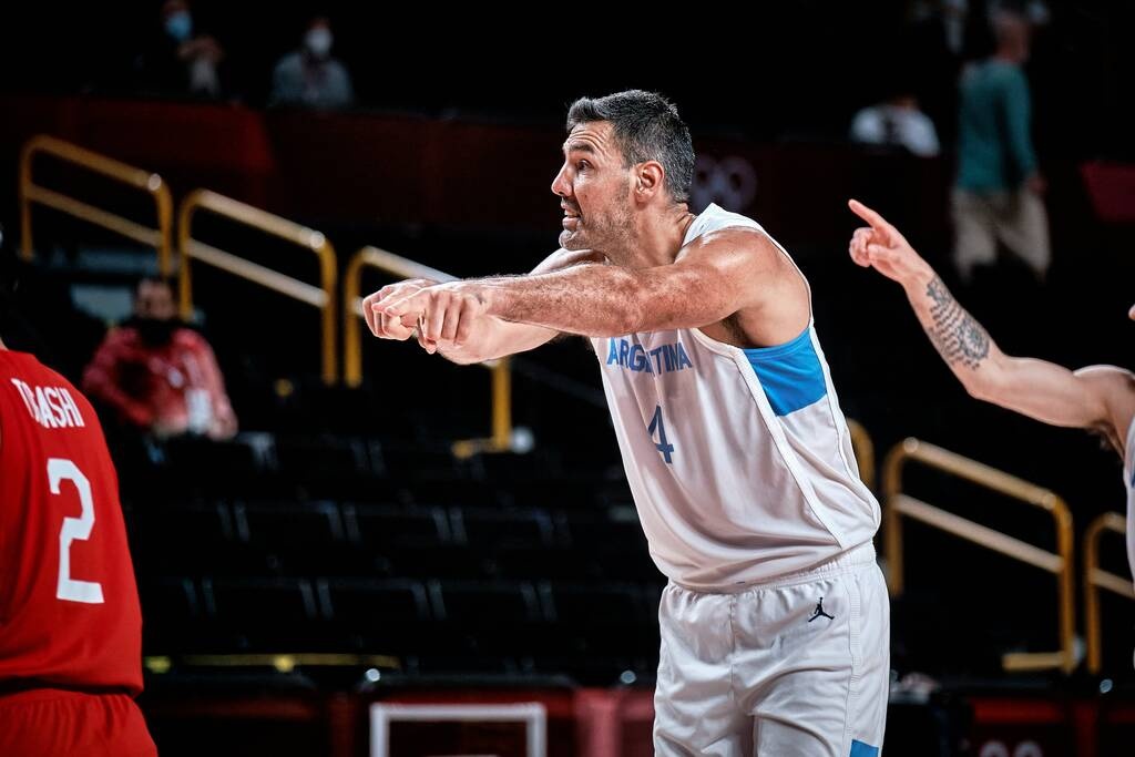 Σκόλα: Γράφει ιστορία με την Εθνική Αργεντινής