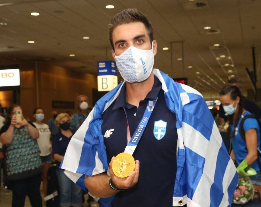 Ολυμπιακοί Αγώνες: Αποθέωση για τον «χρυσό» Ολυμπιονίκη Στέφανο Ντούσκο (photos+video)