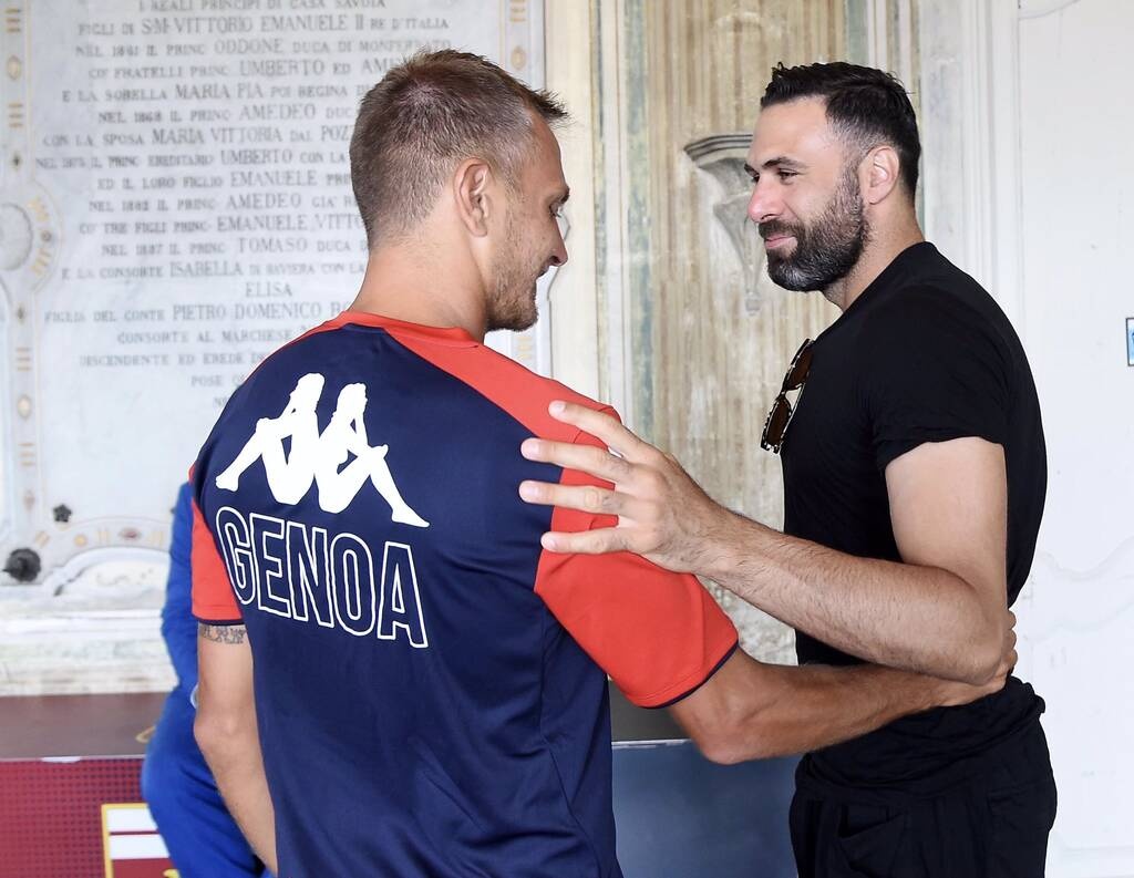 Σιρίγκου: Ακούστηκε για τον Ολυμπιακό αλλά συνεχίζει στην Τζένοα