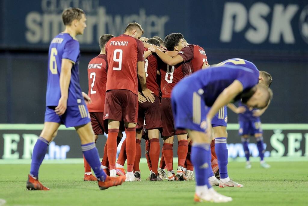 Champions League: Νίκη-πρόκριση η Μπενφίκα! (Photos)