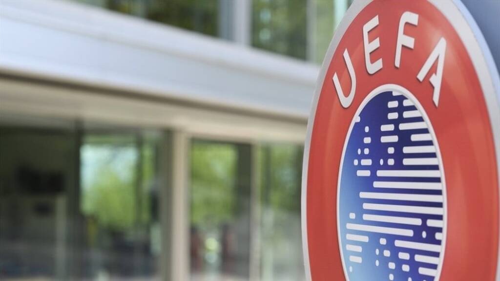 UEFA: Έφοδος της Αστυνομίας για διαφθορά - Δύο στη φυλακή (photos)