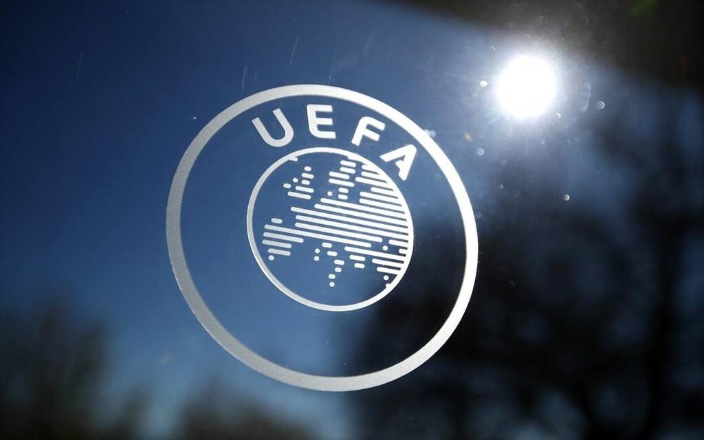 UEFA: Έφοδος της Αστυνομίας για διαφθορά - Δύο στη φυλακή (photos)