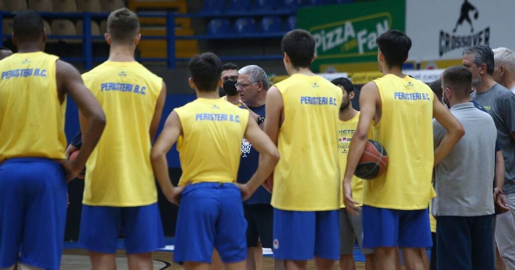 Περιστέρι: Ξεκίνημα με αισιοδοξία, το μήνυμα Μανωλόπουλου [video]