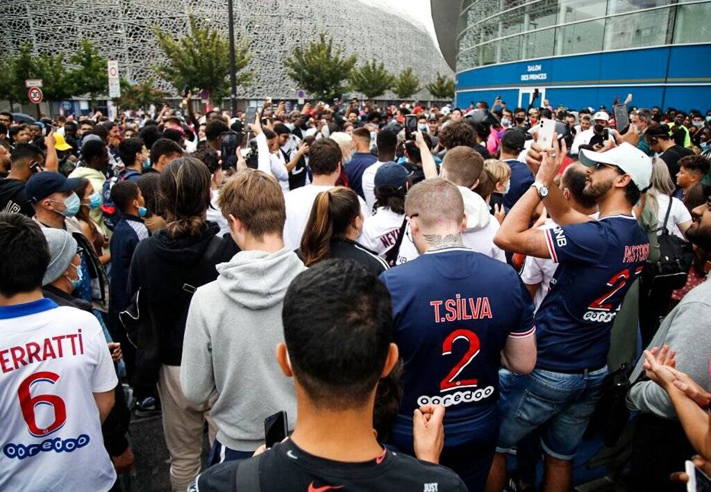 Λιονέλ Μέσι: «Βόμβα» από το ESPN - «Εξετάζει πρόταση από την Αγγλία»